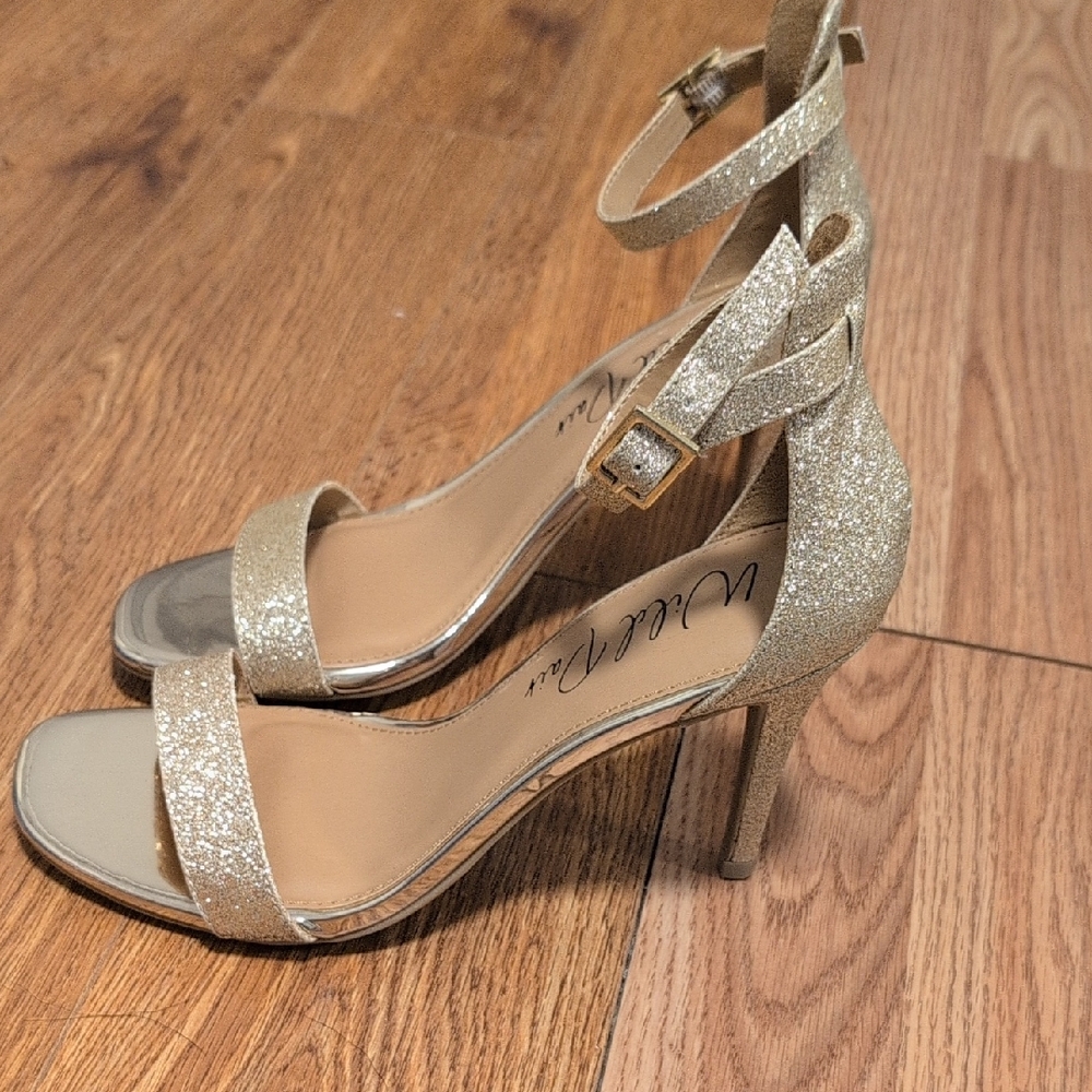 Wild Pair Gold Glitter Heels